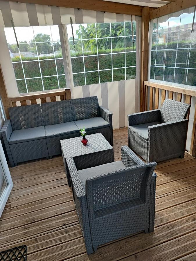 Mobilhome 741 Les Charmettes,3Ch,2Sdb,Lave Linge,Lave Vaisselle,Clim,2Wc Les Mathes Exteriör bild